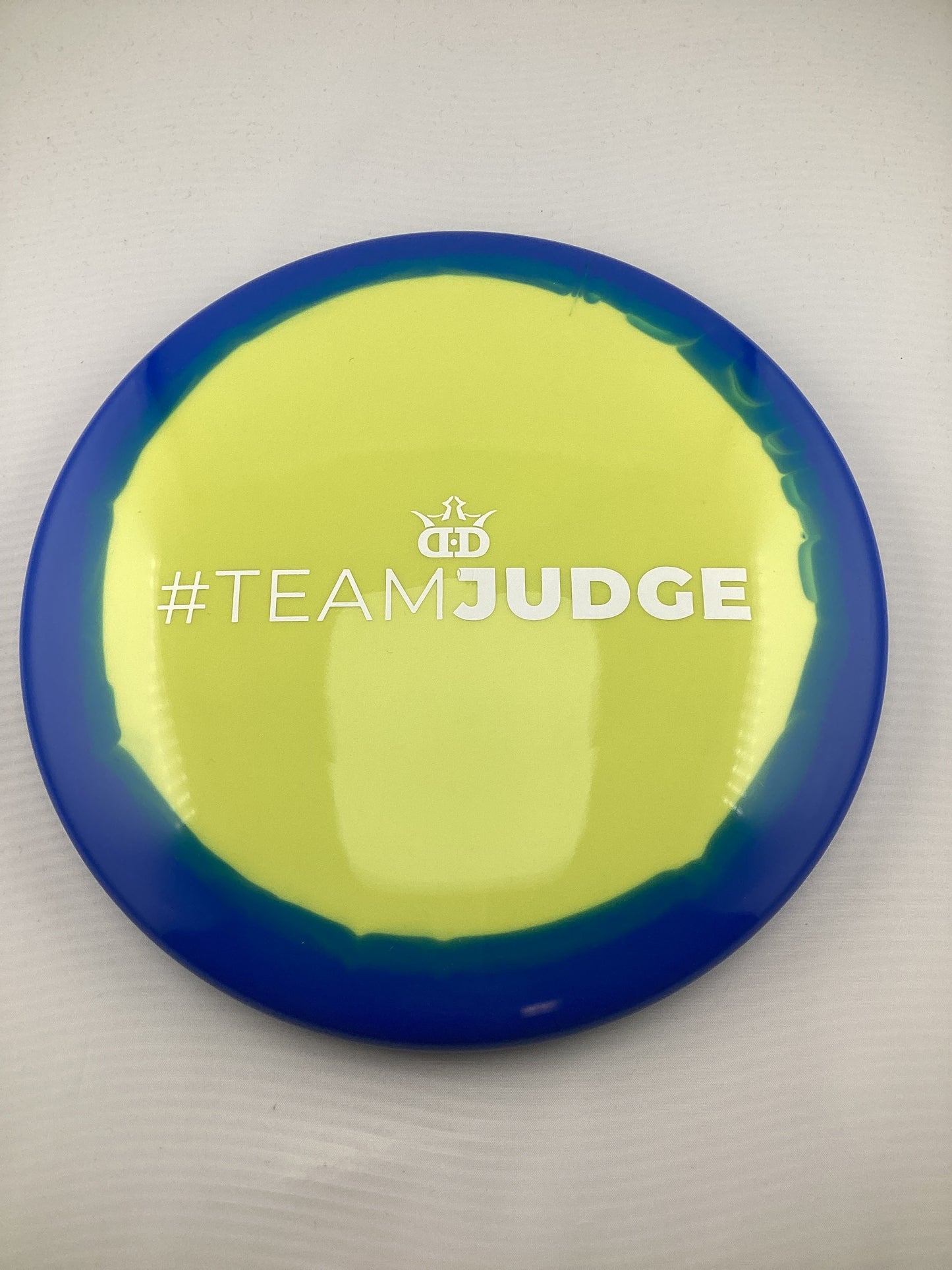 Dynamic Discs Orbit Judge