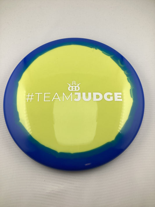 Dynamic Discs Orbit Judge